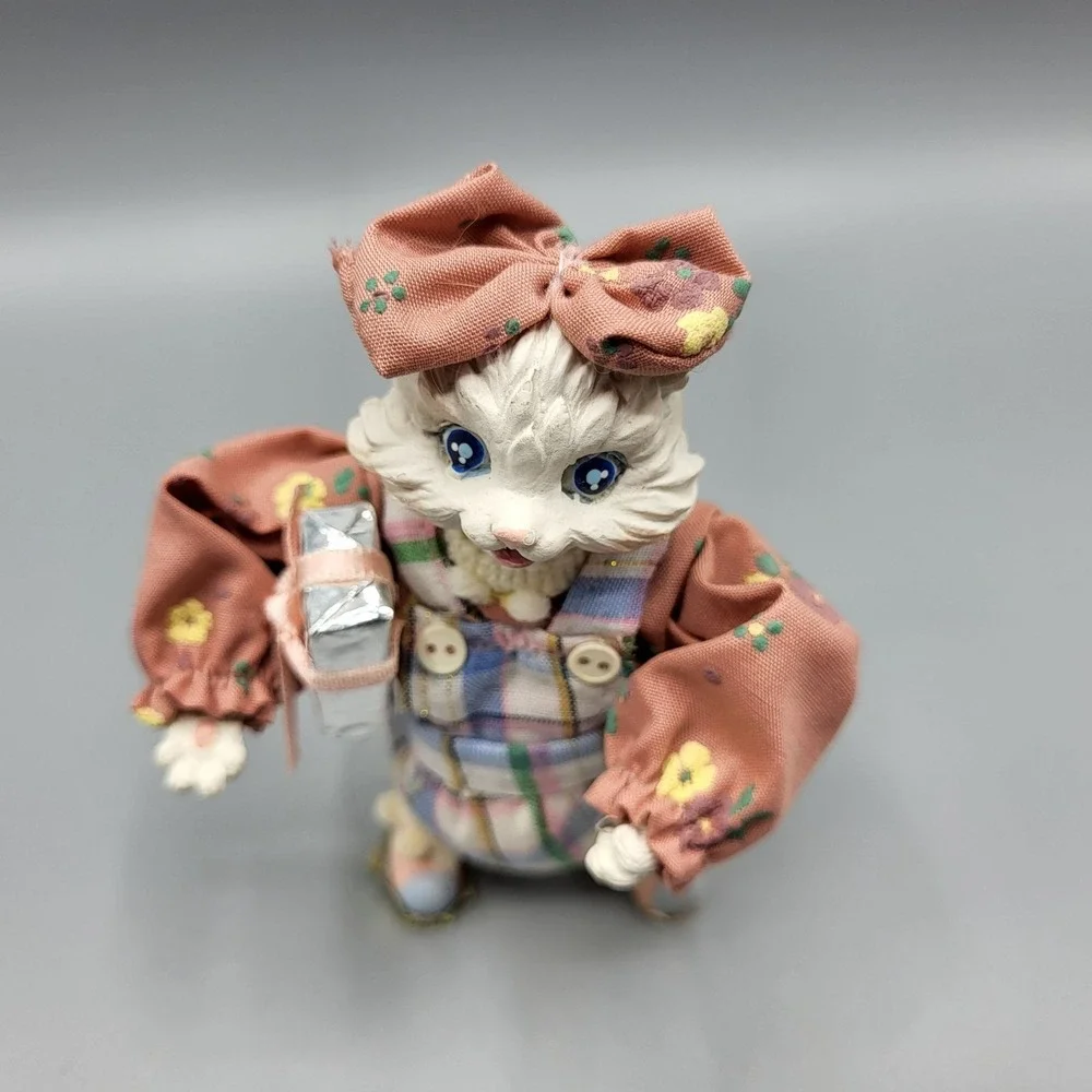 Vintage Victoria Impex White Cat Doll Anthropomorphic Figurine Plaid Outfit 4